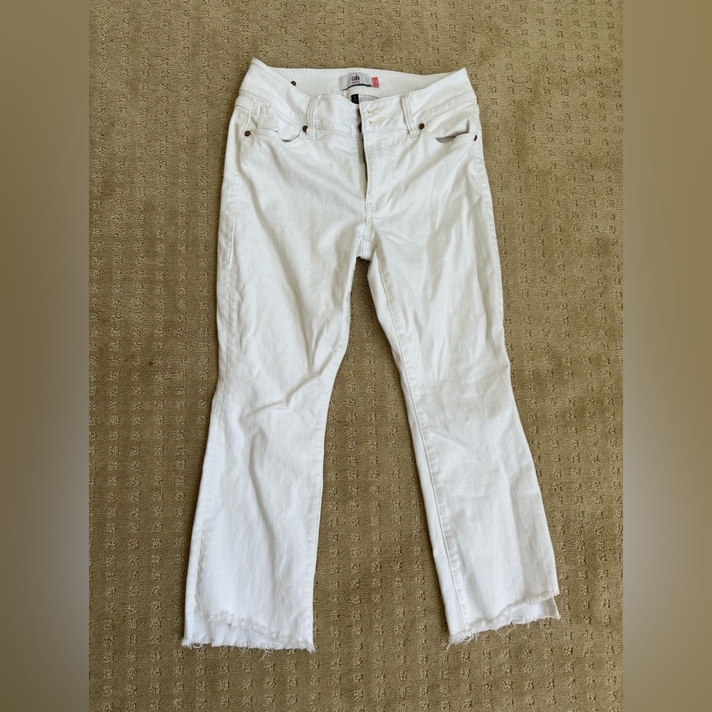 Cropped white jeans